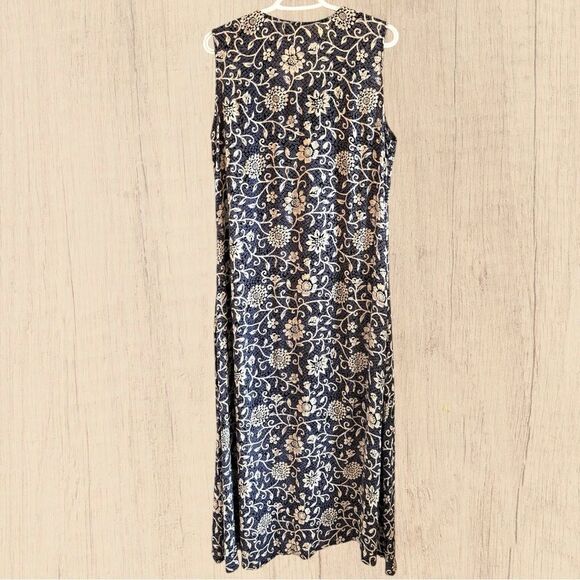 90s vintage maxi crepe button down sleeveless dress - Picture 4 of 9